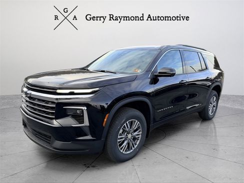 New 2026 Chevrolet Traverse LT w/ Driver Confidence Package image 3