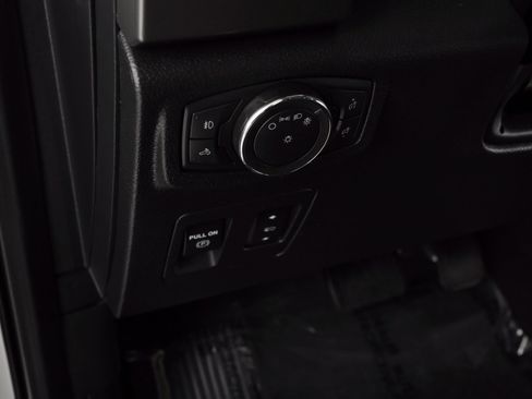 Used 2020 Ford F150 XLT w/ Equipment Group 302A Luxury image 29