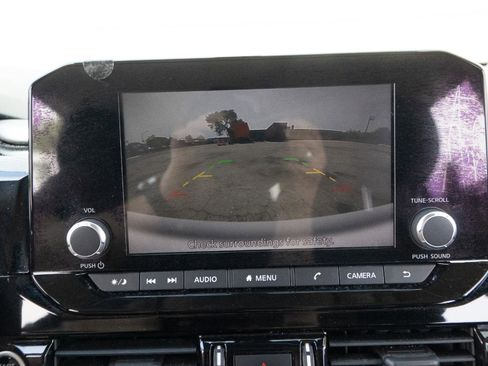 Used 2022 Nissan Pathfinder S AWD/4WD image 40