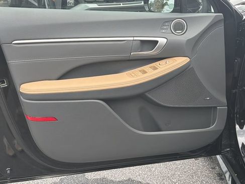 New 2026 Hyundai Sonata Limited FWD image 12