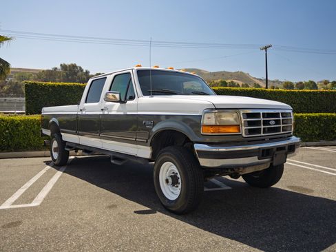 Used 1996 Ford F350 4x4 Crew Cab image 3