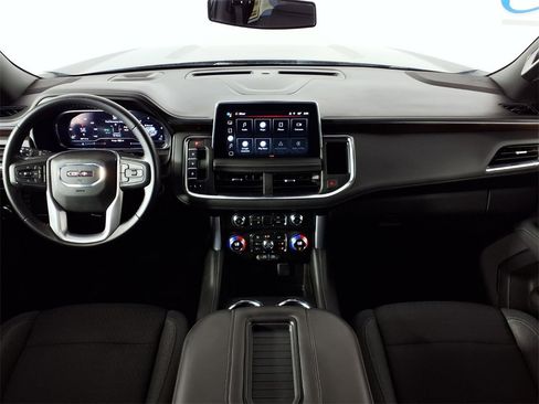 Used 2022 GMC Yukon XL SLE w/ Gmc Pro Safety Plus Package image 14