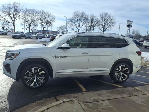 New 2026 Volkswagen Atlas SEL Premium R-Line AWD/4WD image 4