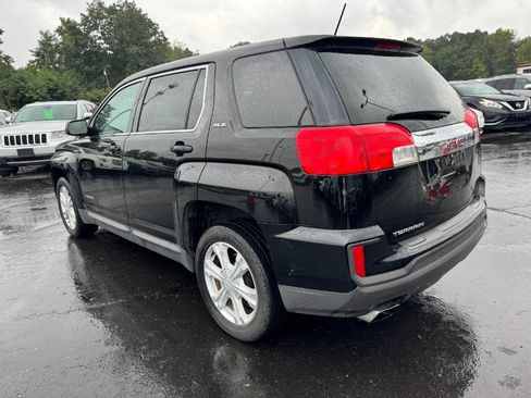 Used 2017 GMC Terrain SLE FWD image 3
