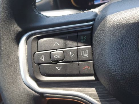 Used 2022 Jeep Wagoneer Series III image 22