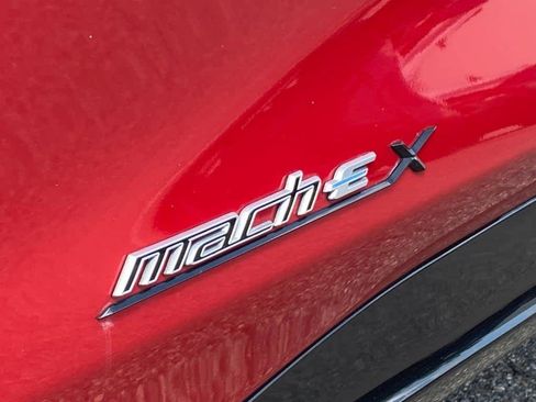 Used 2021 Ford Mustang Mach-E Premium image 7