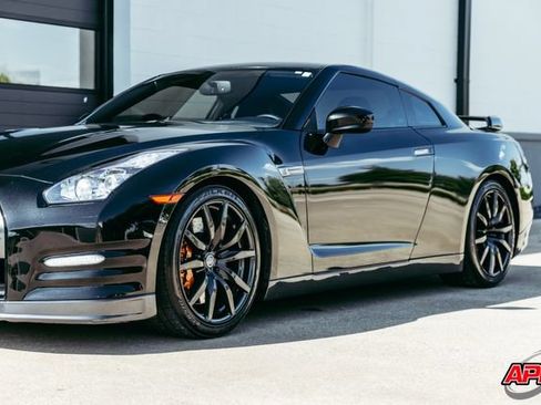 Used 2013 Nissan GT-R Premium AWD/4WD image 58