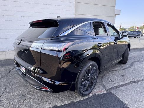 New 2025 Nissan Murano Platinum image 11