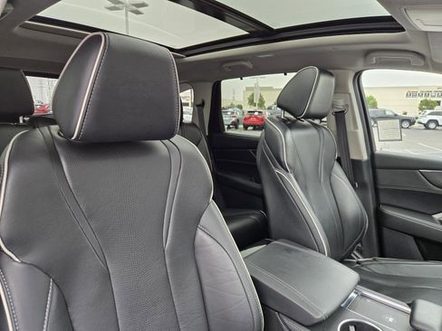 Used 2022 Acura MDX SH-AWD w/ Advance Package image 31