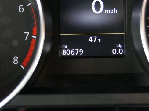 Used 2017 Volkswagen Jetta GLI image 14