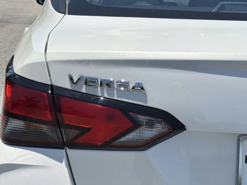 Used 2025 Nissan Versa SV w/ Trunk Package FWD image 5