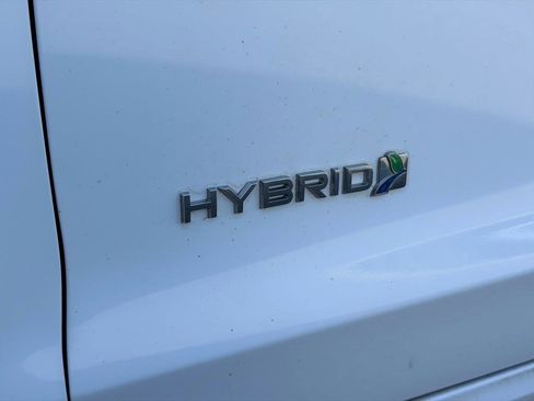 Used 2019 Ford Fusion SE FWD image 11