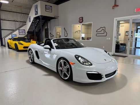 Used 2015 Porsche Boxster S RWD image 68