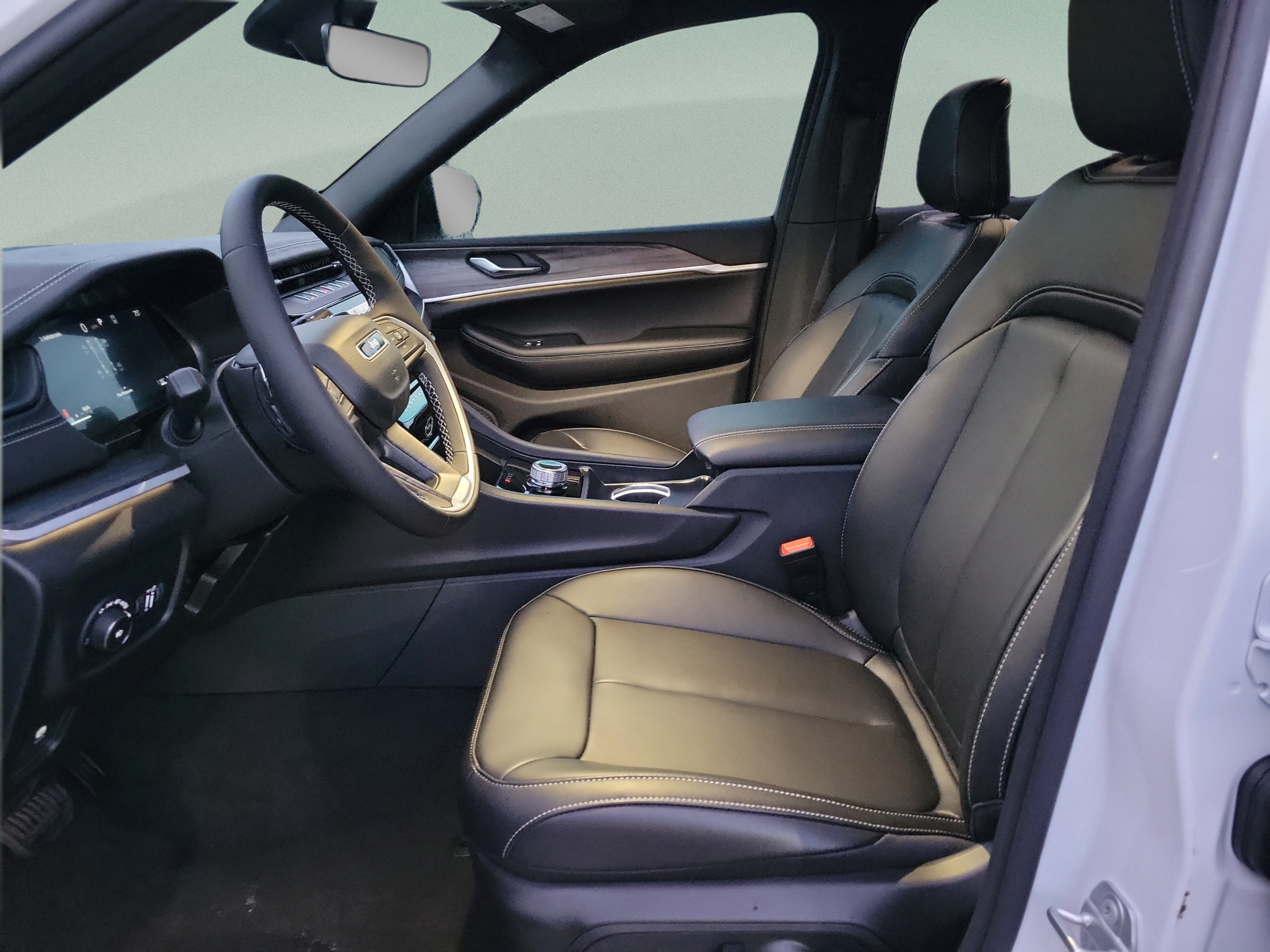 New 2027 Jeep Grand Cherokee Limited w/ Limited Altitude Package RWD image 14