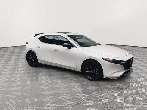Used 2025 MAZDA MAZDA3 Hatchback w/Premium Plus Pkg AWD/4WD image 40