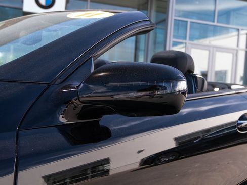 Used 2011 Mercedes-Benz SL 63 AMG image 12