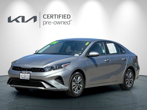 Certified 2023 Kia Forte LXS FWD image 8