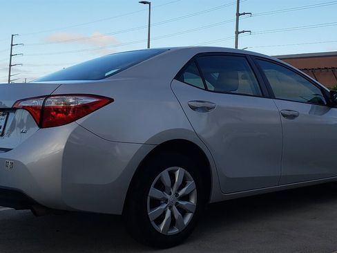 Used 2016 Toyota Corolla LE image 4
