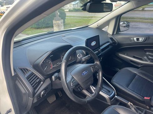 Used 2020 Ford EcoSport Titanium FWD image 11