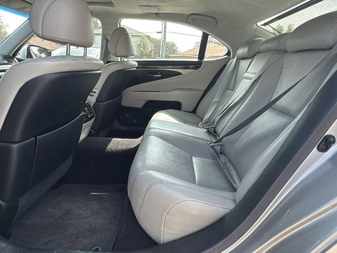 Used 2013 Lexus LS 460 L w/ Preferred Accessory Package image 15