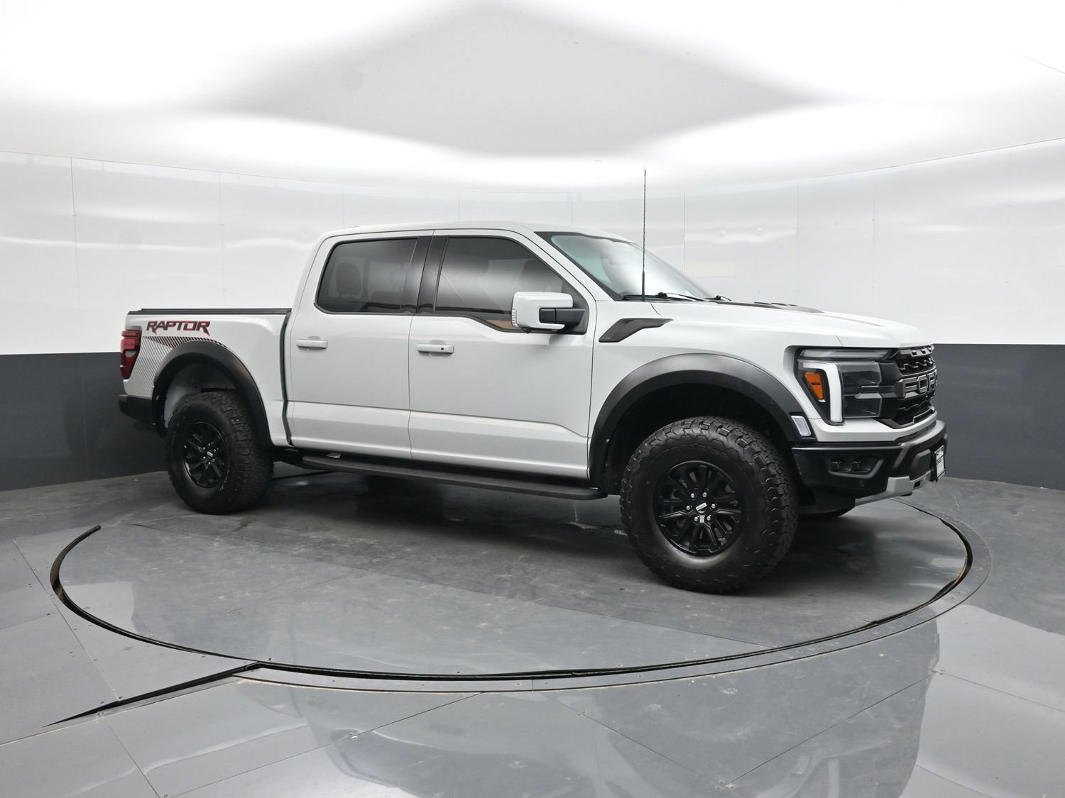 Used 2024 Ford F150 Raptor AWD/4WD image 12