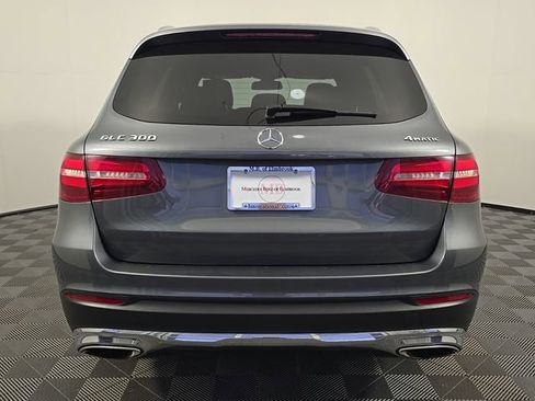 Used 2018 Mercedes-Benz GLC 300 4MATIC image 6