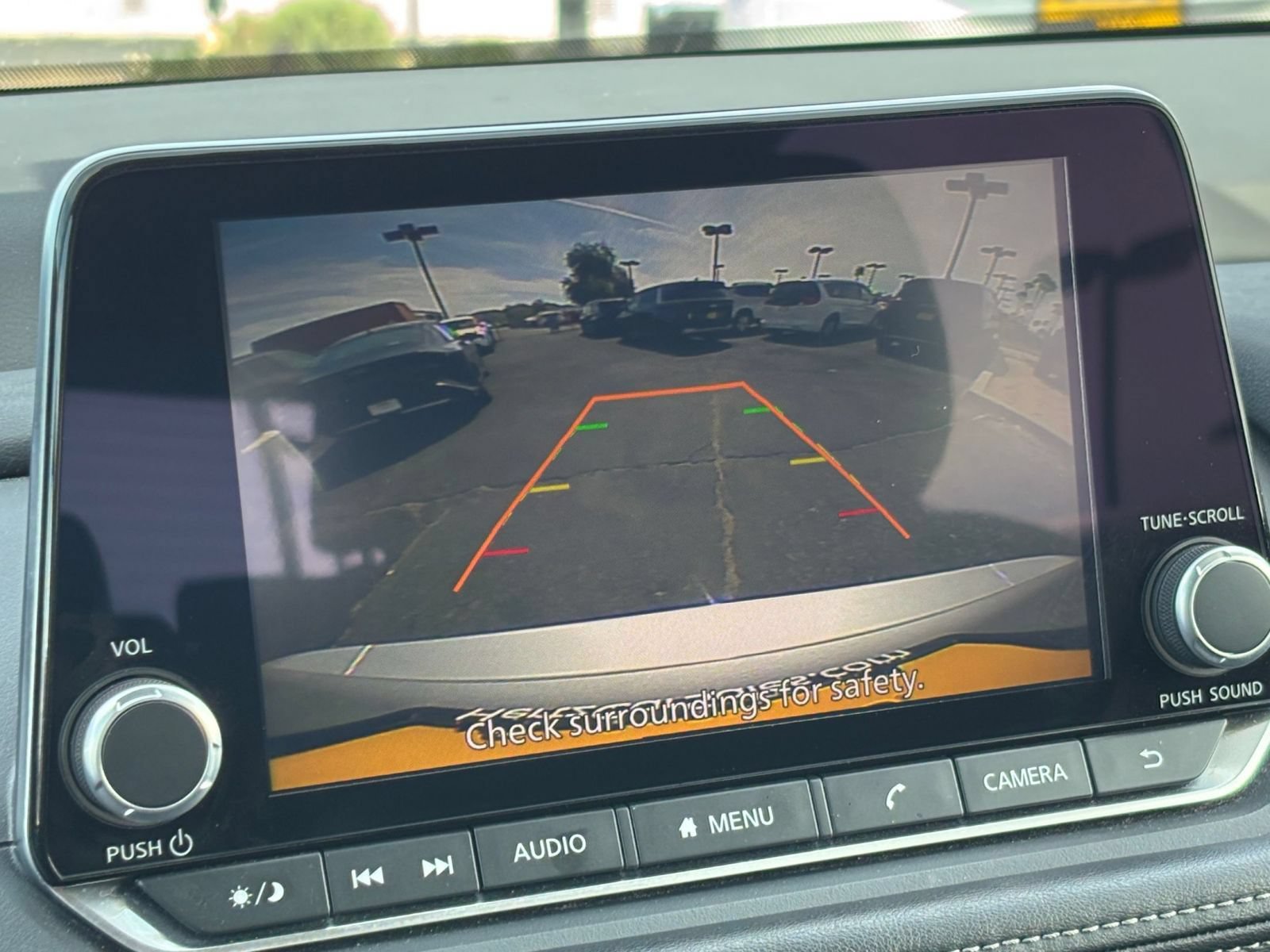 Used 2025 Nissan Rogue SV AWD/4WD image 25