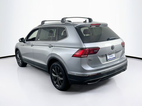 Used 2022 Volkswagen Tiguan SE image 7