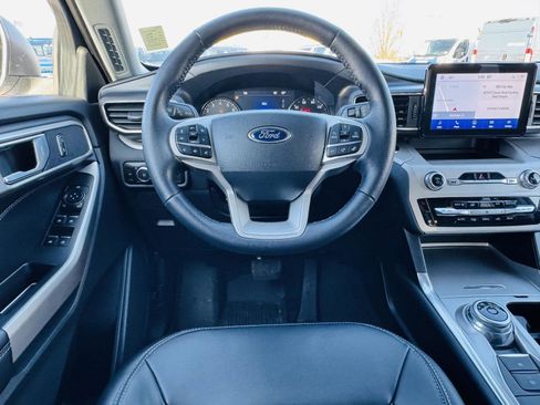 Used 2023 Ford Explorer XLT w/ Equipment Group 202A image 16