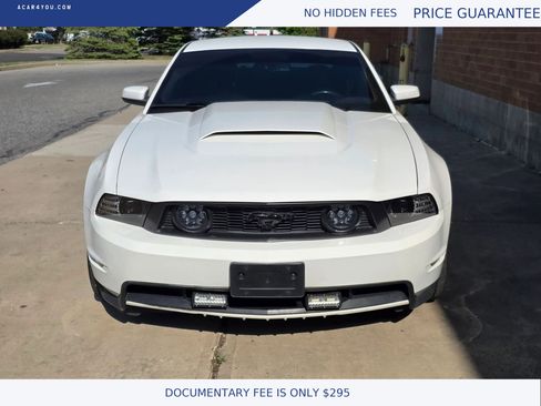 Used 2010 Ford Mustang GT Premium RWD image 8