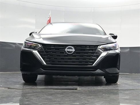 Used 2025 Nissan Sentra S image 54