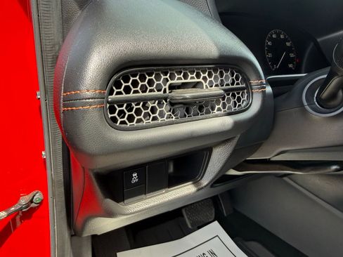 Used 2024 Honda HR-V Sport image 13