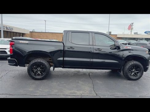 Certified 2020 Chevrolet Silverado 1500 LT Trail Boss AWD/4WD image 9
