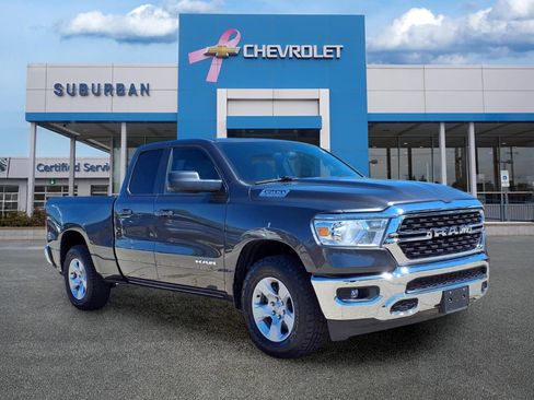 Used 2022 RAM 1500 Big Horn RWD image 3