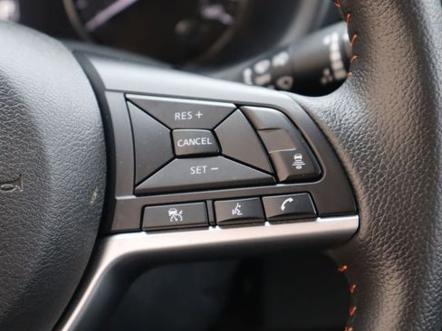 Used 2023 Nissan Kicks SR FWD image 13