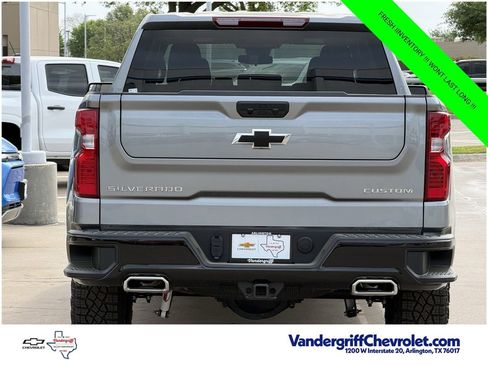 New 2026 Chevrolet Silverado 1500 Custom Trail Boss AWD/4WD image 4