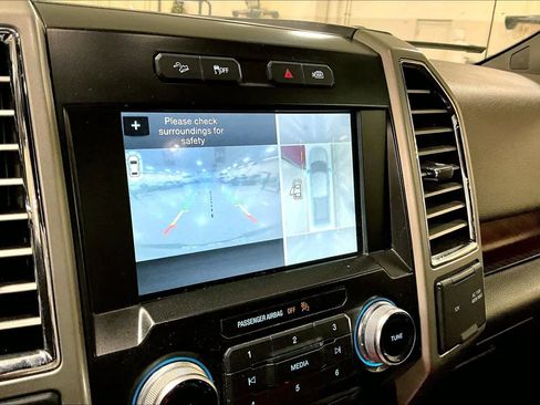 Used 2016 Ford F150 King Ranch w/ Equipment Group 601A Luxury image 30