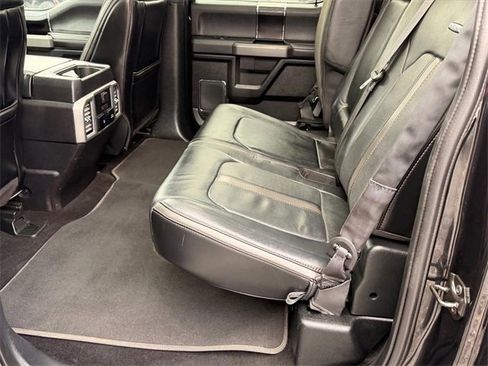 Used 2019 Ford F150 Platinum w/ Equipment Group 701A Luxury image 8