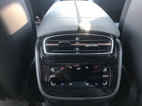 Used 2023 Mercedes-Benz EQS 580 580 image 45