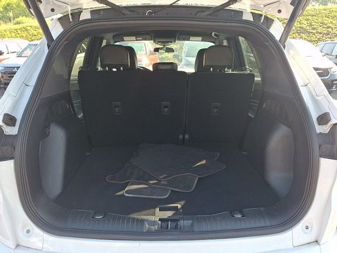 Used 2023 Ford Escape ST-Line Select AWD/4WD image 27