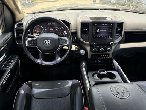 Used 2020 RAM 1500 Laramie AWD/4WD image 13