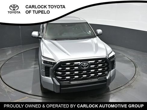 Used 2024 Toyota Tundra Platinum AWD/4WD image 38