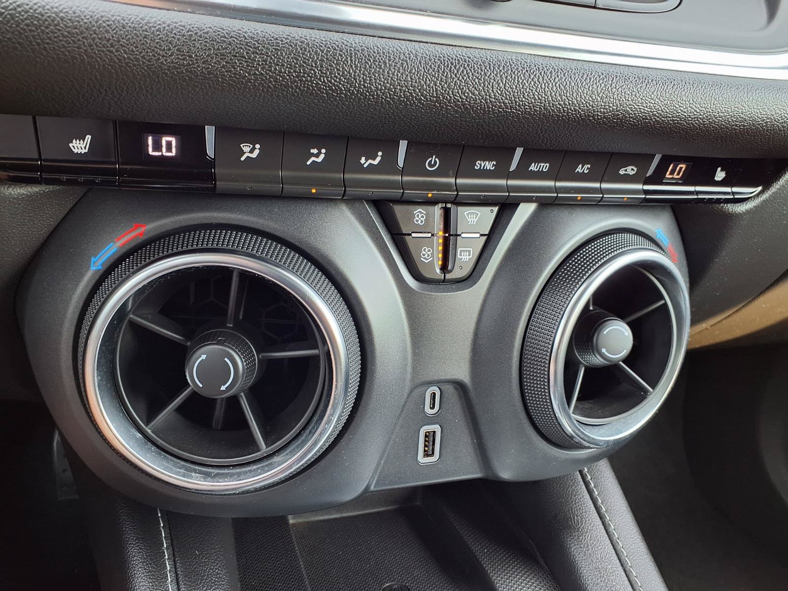 Used 2024 Chevrolet Blazer LT w/ Convenience Package FWD image 7