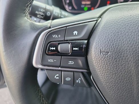 Used 2018 Honda Accord EX-L image 25