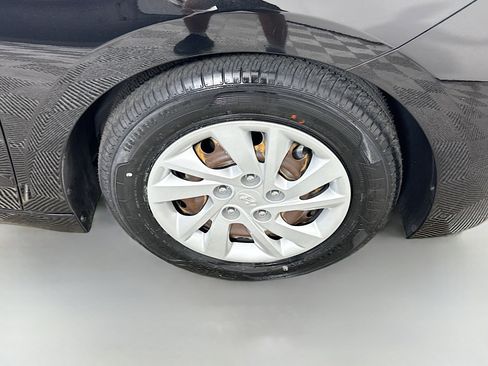 Used 2019 Hyundai Elantra SE w/ Cargo Package image 31