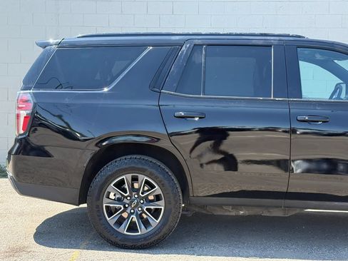 Used 2024 Chevrolet Tahoe Z71 w/ Luxury Package AWD/4WD image 11