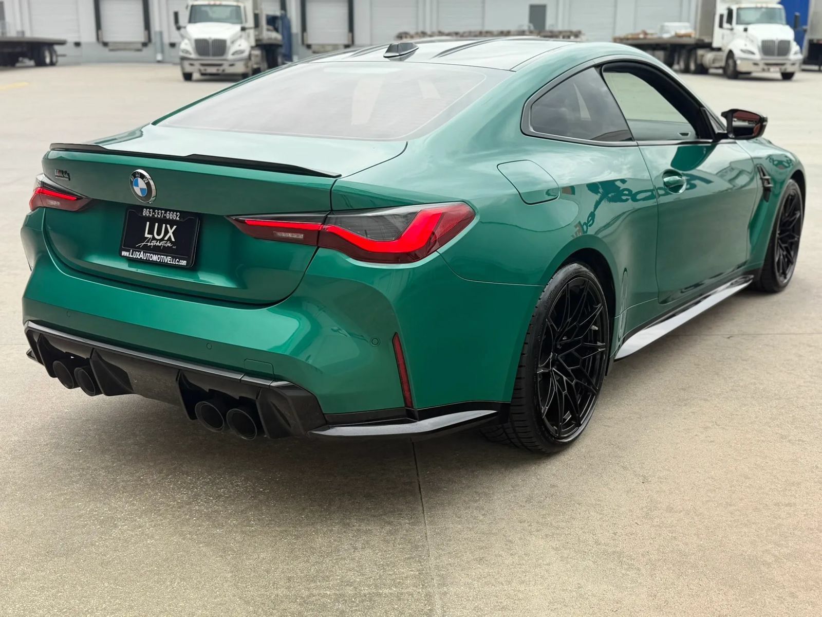Used 2024 BMW M4 Competition w/ Executive Package RWD image 7