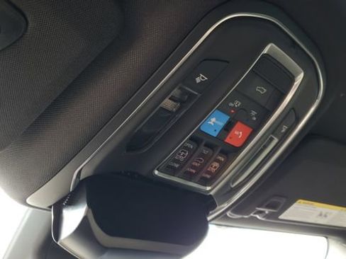 Certified 2025 Jeep Grand Cherokee Limited image 23