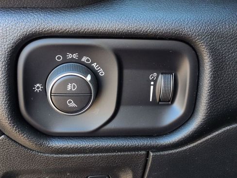 Used 2022 RAM 1500 Big Horn image 27