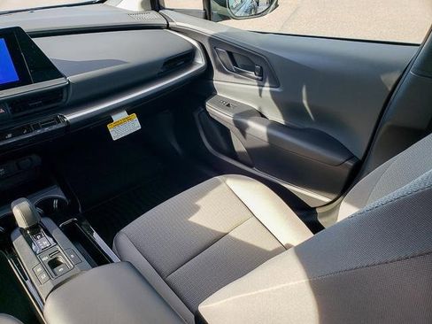 New 2026 Toyota Prius LE image 18